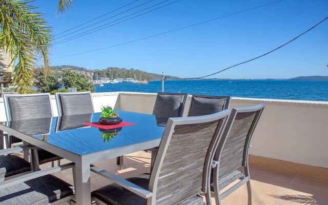 Bayview Towers, Unit 1/15 Victoria Parade