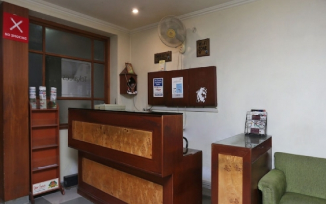 OYO 3499 Tekarees Inn