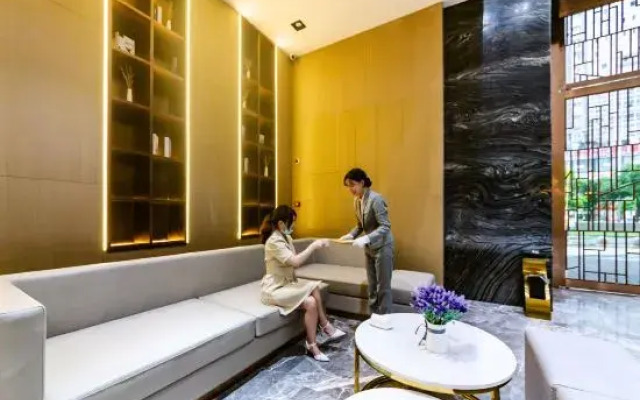 Lavande Hotel (Bazhong Rongbang Wanda Plaza Store)