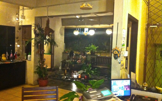 Akinabalu Youth Hostel
