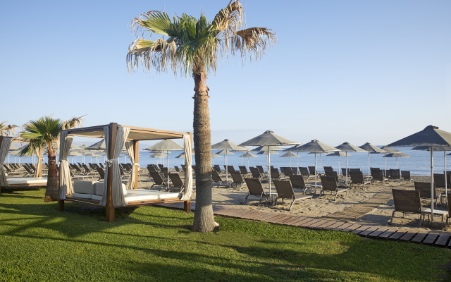 Minoa Palace Resort
