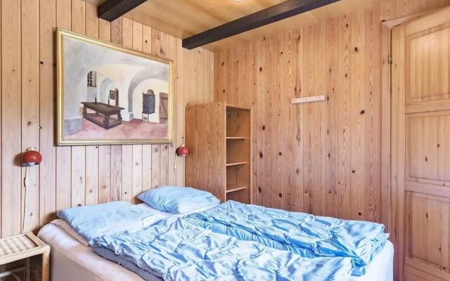 6 Person Holiday Home in Blavand