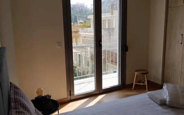 Eternal Acropolis Suites