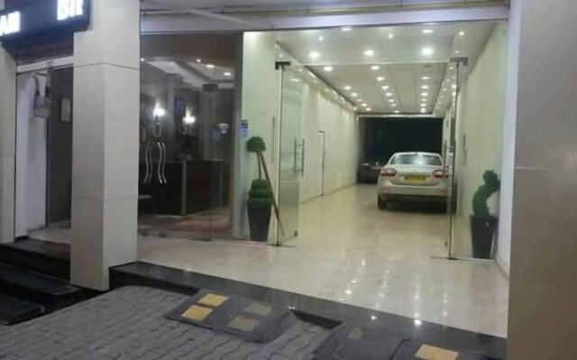 Hotel Ikram