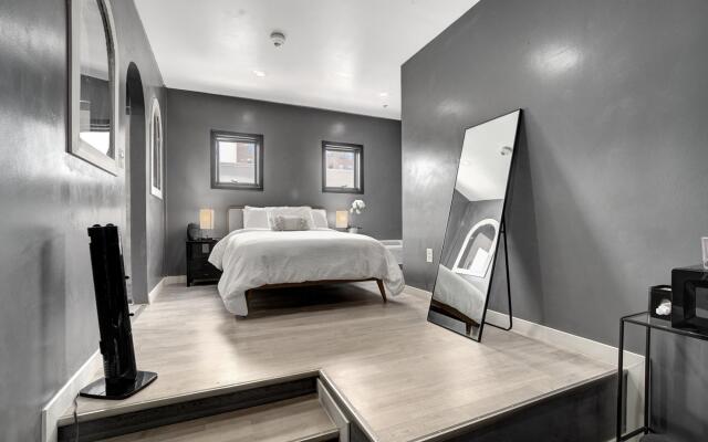 Elegant En Suite Studio