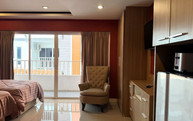Cozy Studio With Balcony - Pratumnak Hill