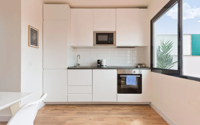 Urban Chill Apartments By Olala Homes