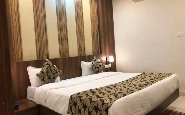 Hotel Rishabh