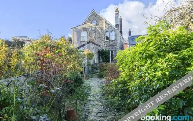 Roscrea Bed & Breakfast
