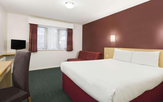 Days Inn by Wyndham London Stansted Airport