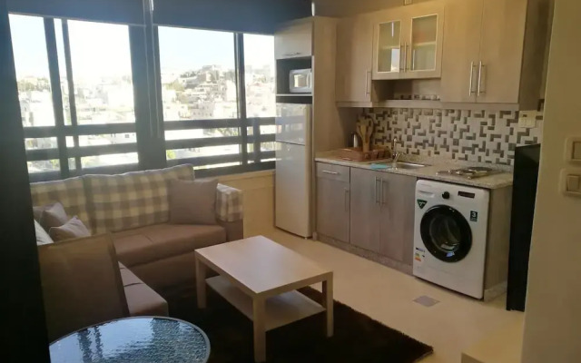 Cozy Dair Ghbar Apartments