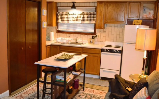 Gather Here 9br, 5BA Group