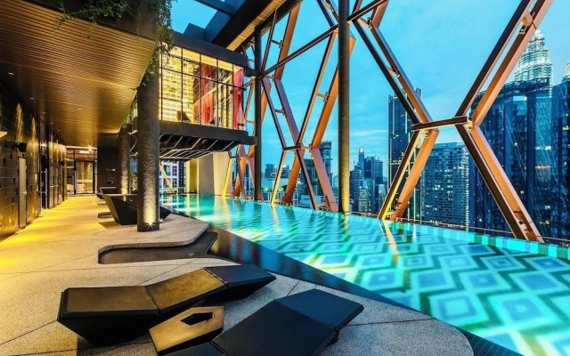 Scarletz Suites Klcc Bukit Bintang by lulu