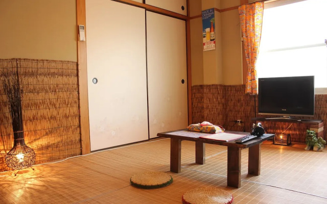 Okinawa Minshuku Kariyushi Bekkan