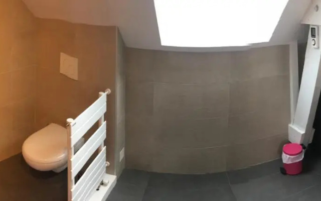 Appartement vue mer avec piscine intérieure
