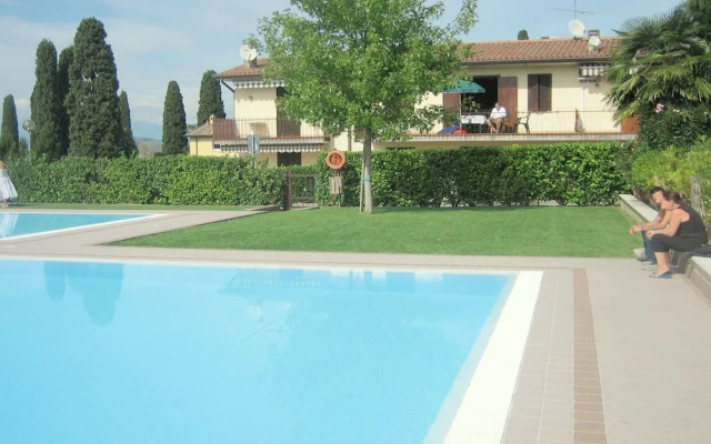 Enticing Holiday Home With Pool