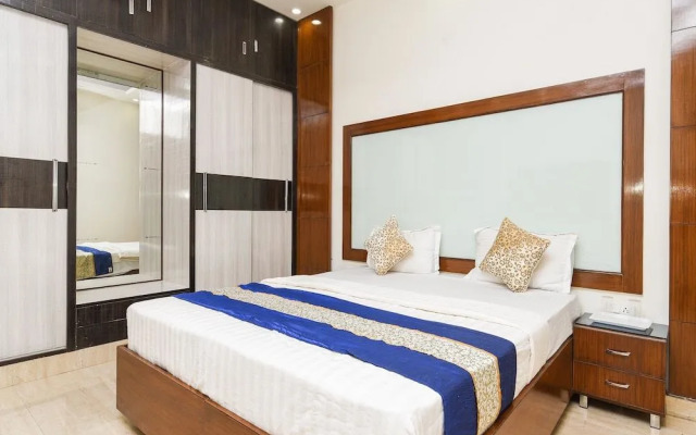 OYO 15408 Home Feeling Accomdation