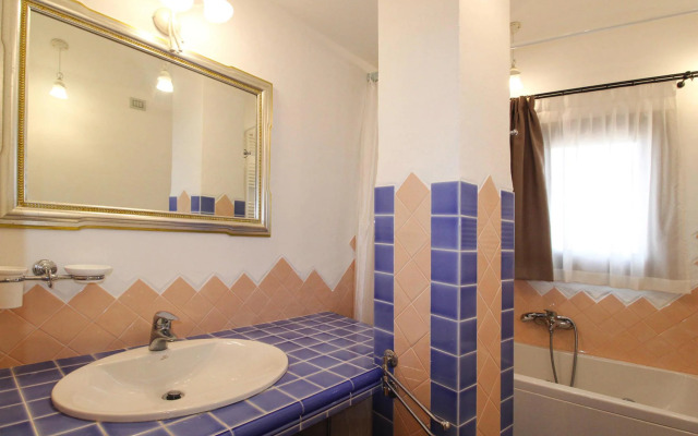 Holiday Home in Cannigione With Garden