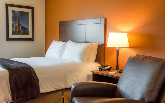 My Place Hotel - Anchorage, AK