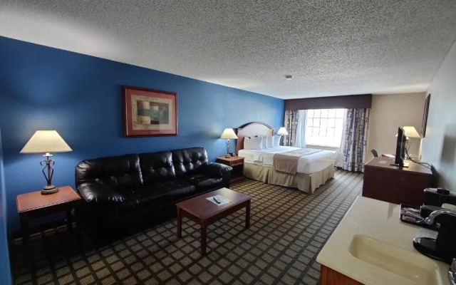 Norwood Inn and Suites