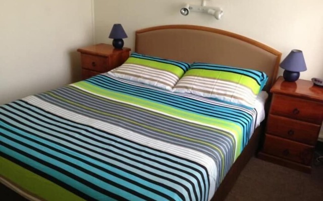 Aquarius Motel Belmont