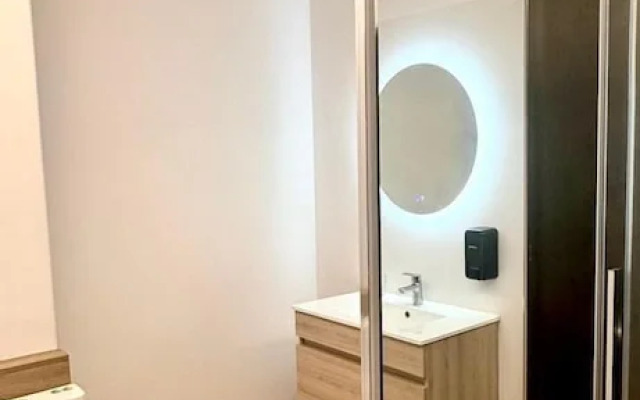 Miramar Suites