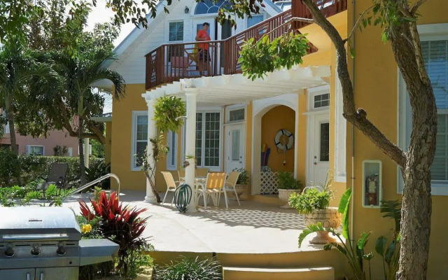 Shangri-La Boutique Bed & Breakfast