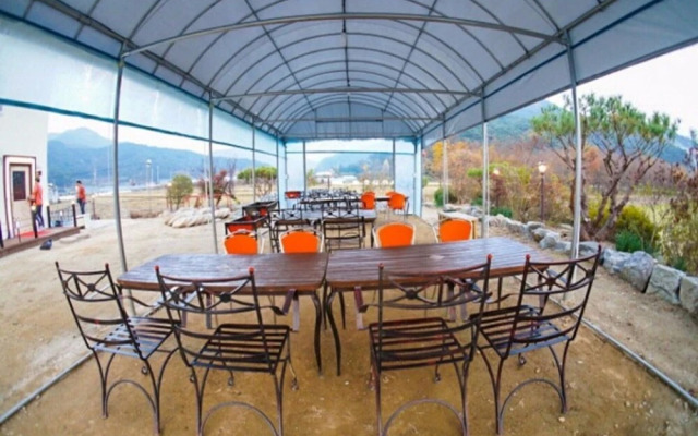 Jeongeup Brahms Pension