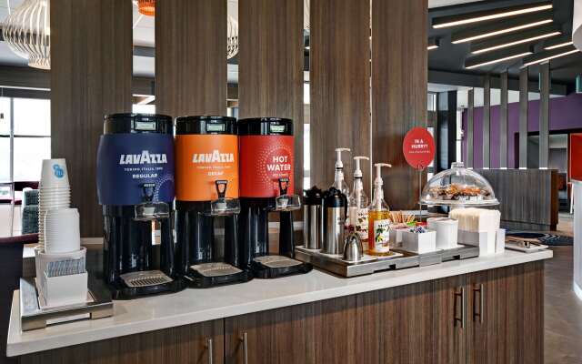 Tru by Hilton Monroe