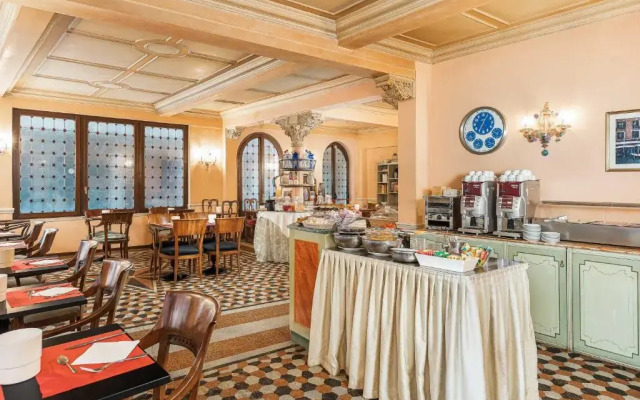 Hotel Marconi