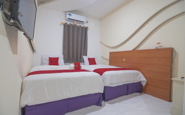 RedDoorz Premium @ Kahai Beach Lampung