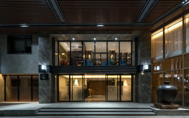 Oakwood Premier Phnom Penh