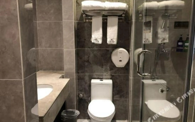 Jinqiao Hotel (Shenzhen Longhua)