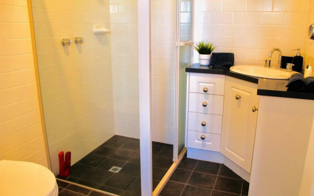 Vista Victor Harbor Beachfront Apartment no 4