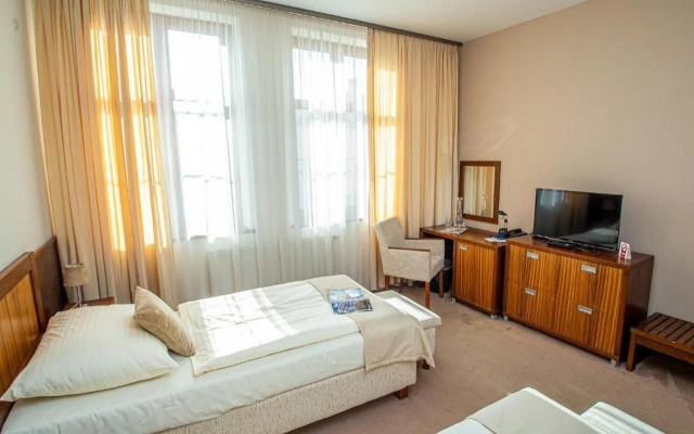 Hotel Academic