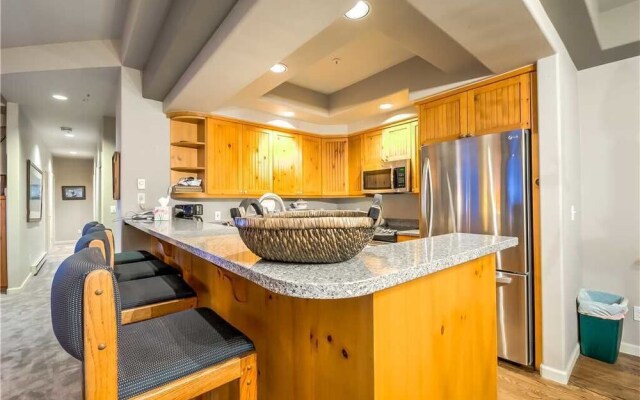 Storm Meadows Spa Grenoble III