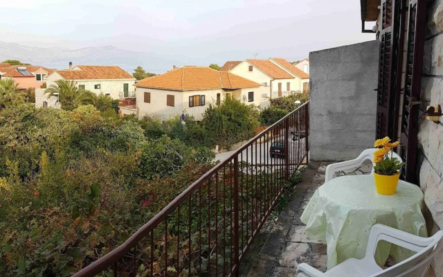 Domed - Close to the sea & Comfortable - A1