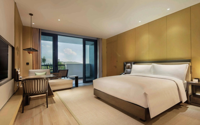 DoubleTree Resort by Hilton Hainan – Xinglong Lake - фото 3