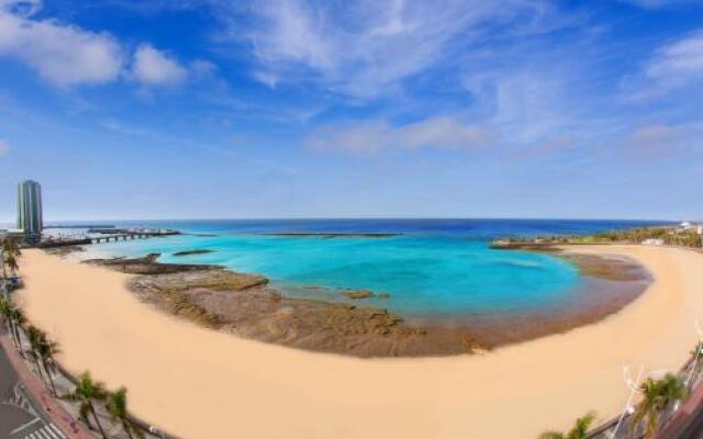 Arrecife Sands