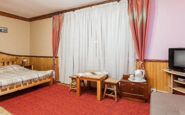 Vatra Hotel