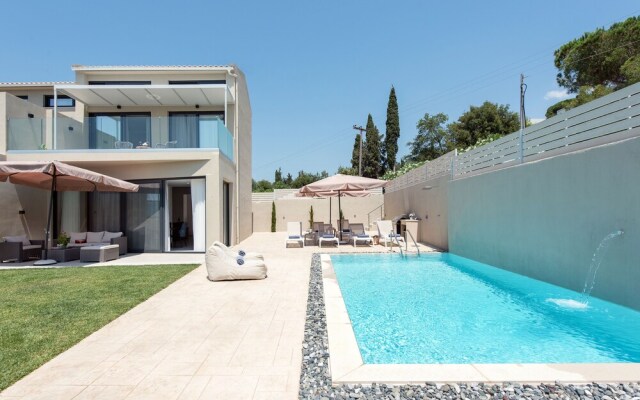 White Swan Villa by White Dream Villas