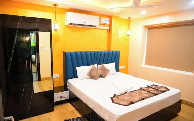 DhamStay Hotel Santosh Inn Near Temple