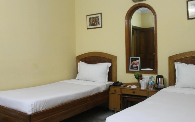 Hotel Tathagat International