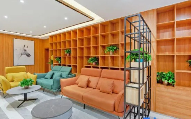 yajun Hotel (Zhengding Airport Shop)