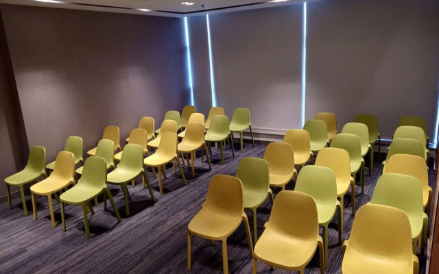 Hotel FORMULE1 Pune Pimpri