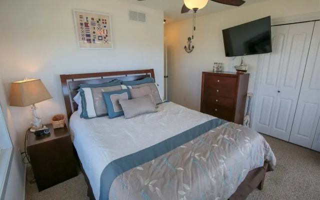 Eddie`s Hideaway #4