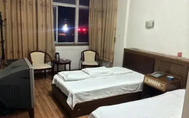 Anmen Golden Holiday Hotel