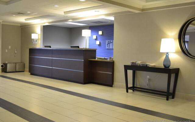 Holiday Inn Express Biddeford, an IHG Hotel