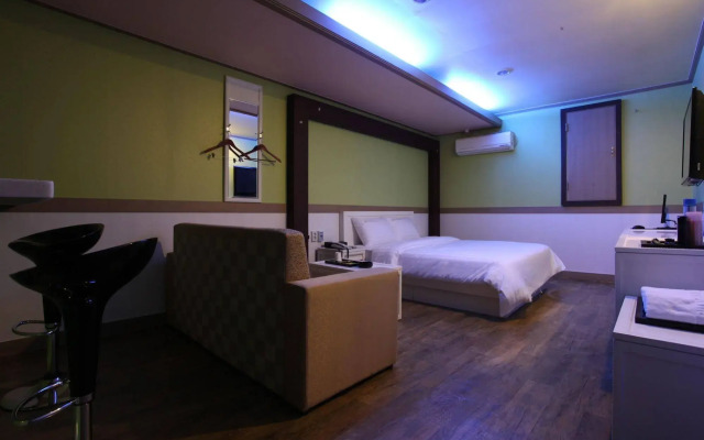 KS Hotel