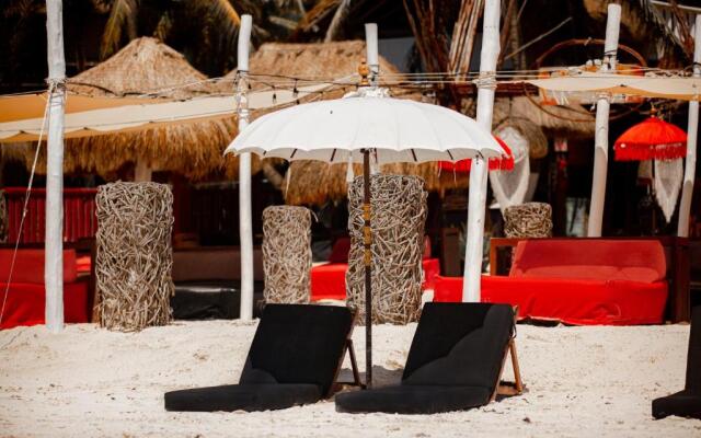 Serenity Authentic Glamping Tulum